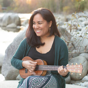 Sarah Mohebiany - Ukulele playing - musician, composer, Baha'i-inspired music, music releases